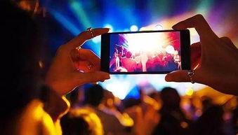 收购短视频,激战正酣，谁将问鼎市场之巅？